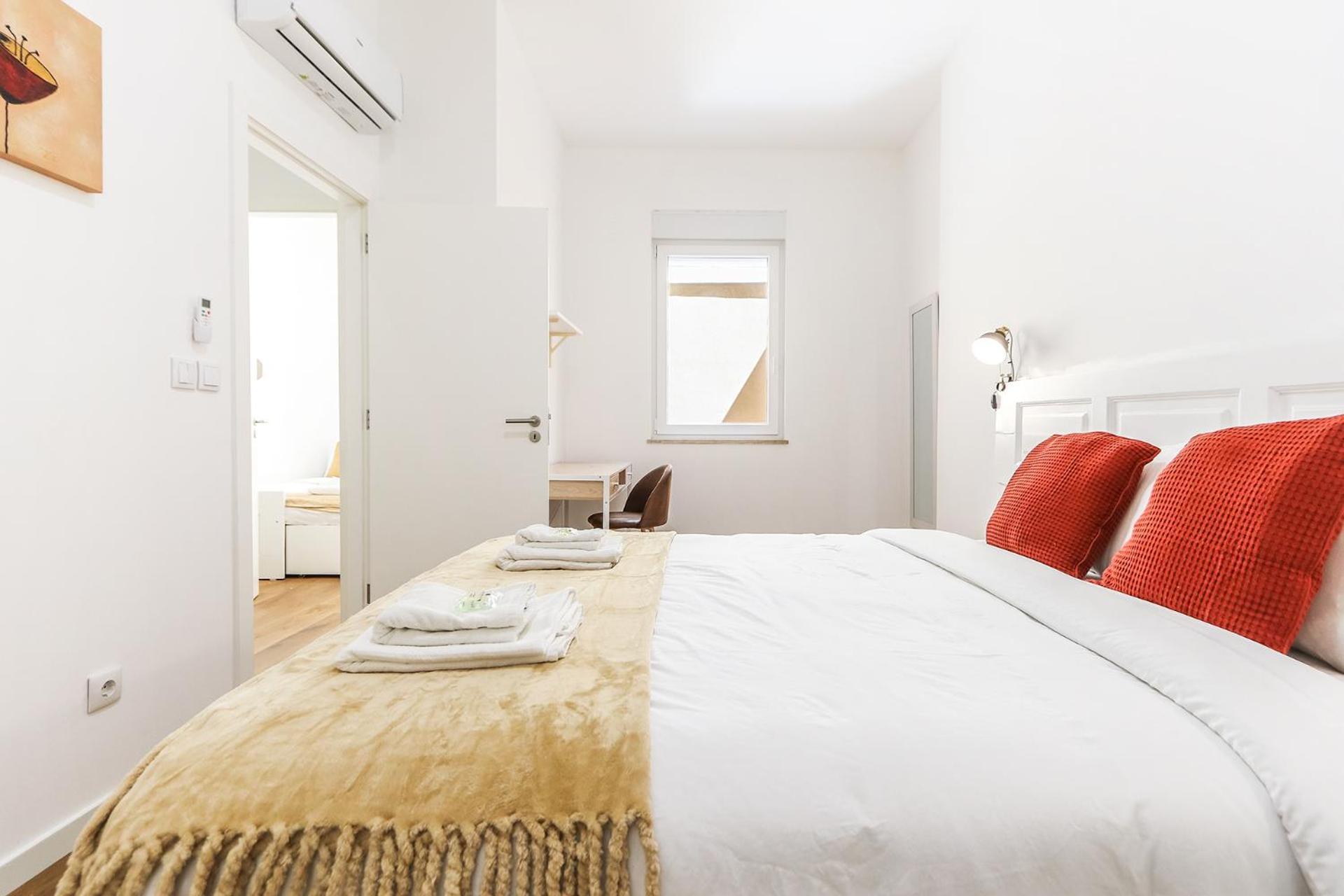 Vita Portucale ! Mp88 Building Lisboa Ngoại thất bức ảnh